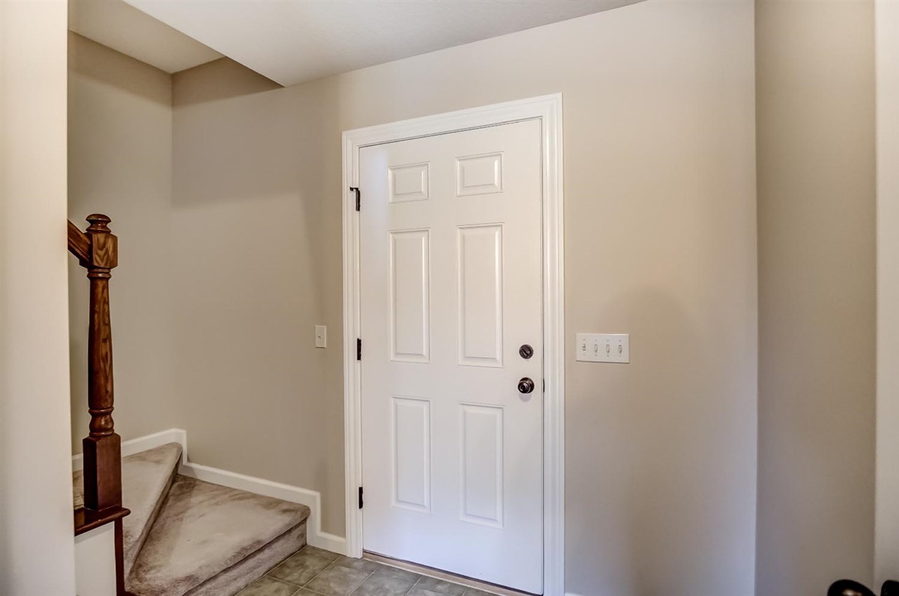 2607 Stonecrop Road Huntertown, IN 46748 - Photo 5 of 29