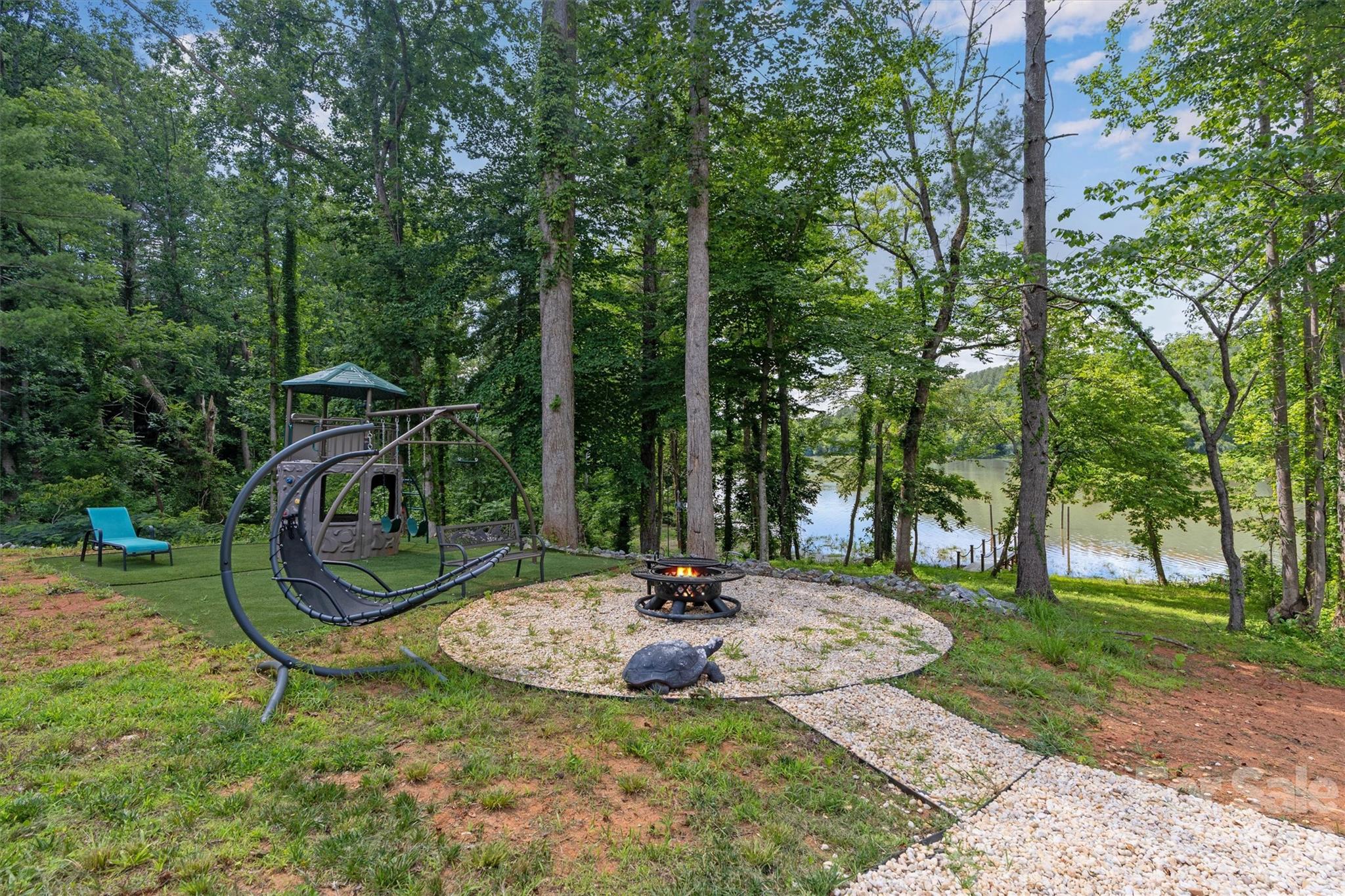 189 Edgewater Point Northwest, Unit 227 Valdese, NC 28690 - Photo 44 of 48