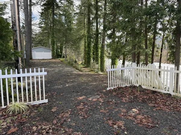 $67,000 | Mckenzie Highway, Vida, OR 97488