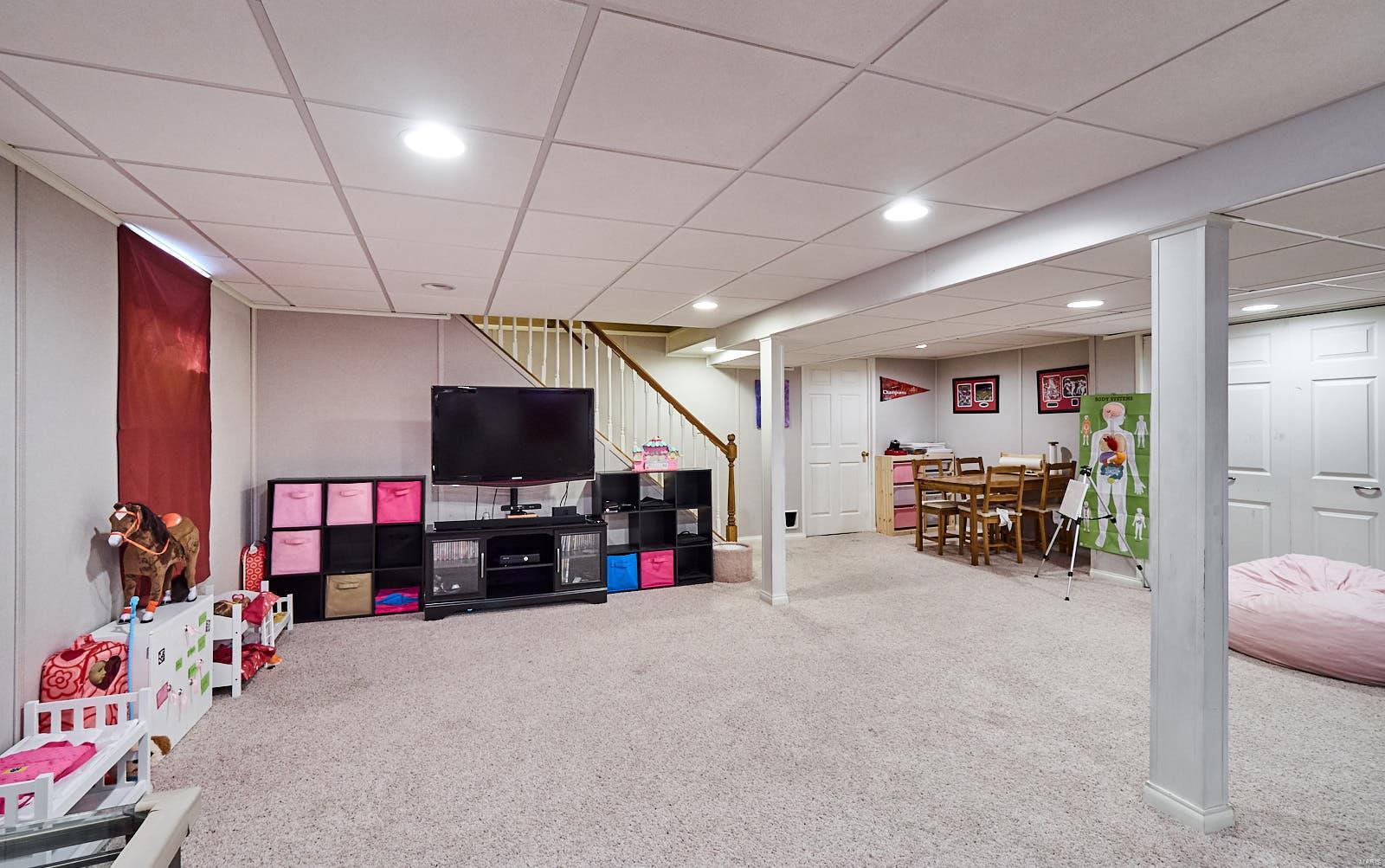 222 Rethmeier Court Ballwin, MO 63021 - Photo 33 of 41