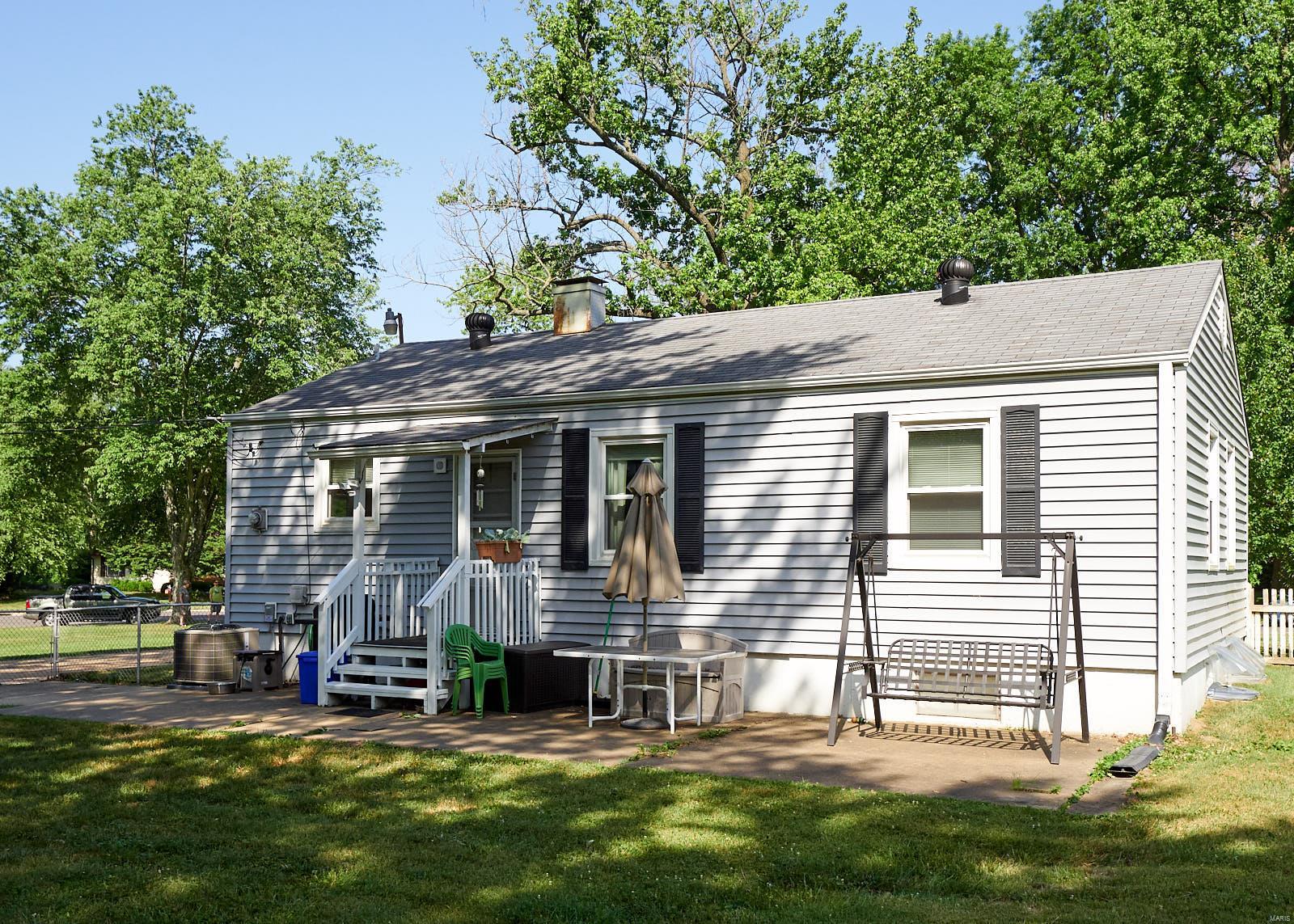 222 Rethmeier Court Ballwin, MO 63021 - Photo 39 of 41