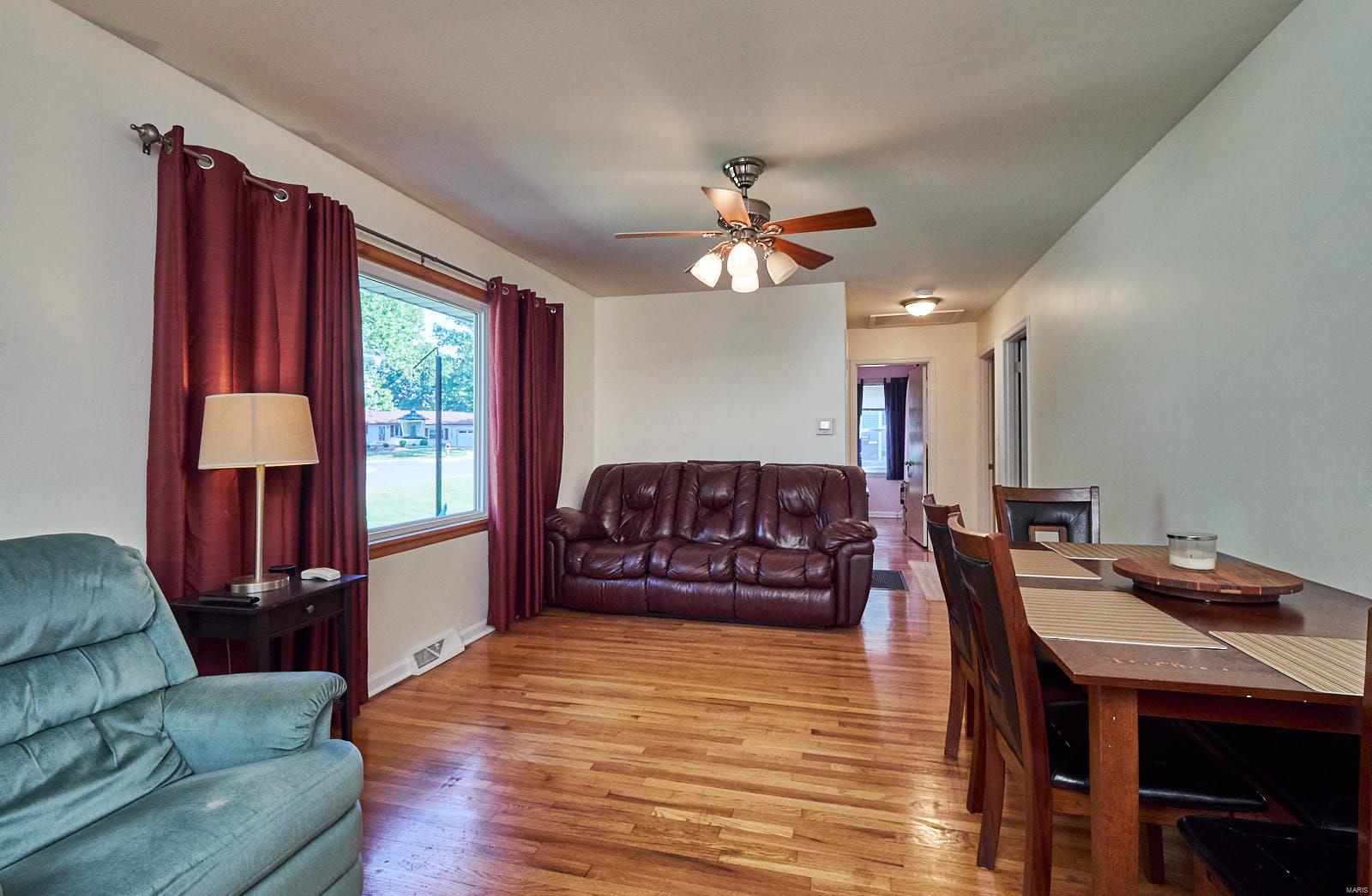 222 Rethmeier Court Ballwin, MO 63021 - Photo 6 of 41