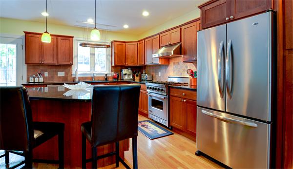 2 Wentworth Road Canton, MA 02021 - Photo 4 of 19