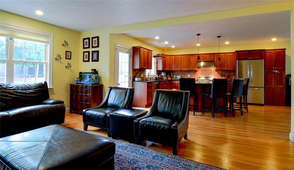 2 Wentworth Road Canton, MA 02021 - Photo 7 of 19