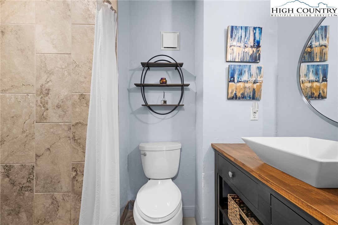 301 Pinnacle Inn Road, Unit 1116 Beech Mountain, NC 28604 - Photo 8 of 38 Gallery Image 8