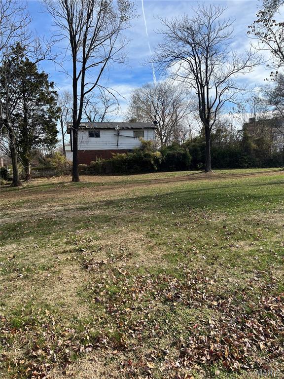 2238 University Street St. Louis, MO 63107 - Photo 2 of 11