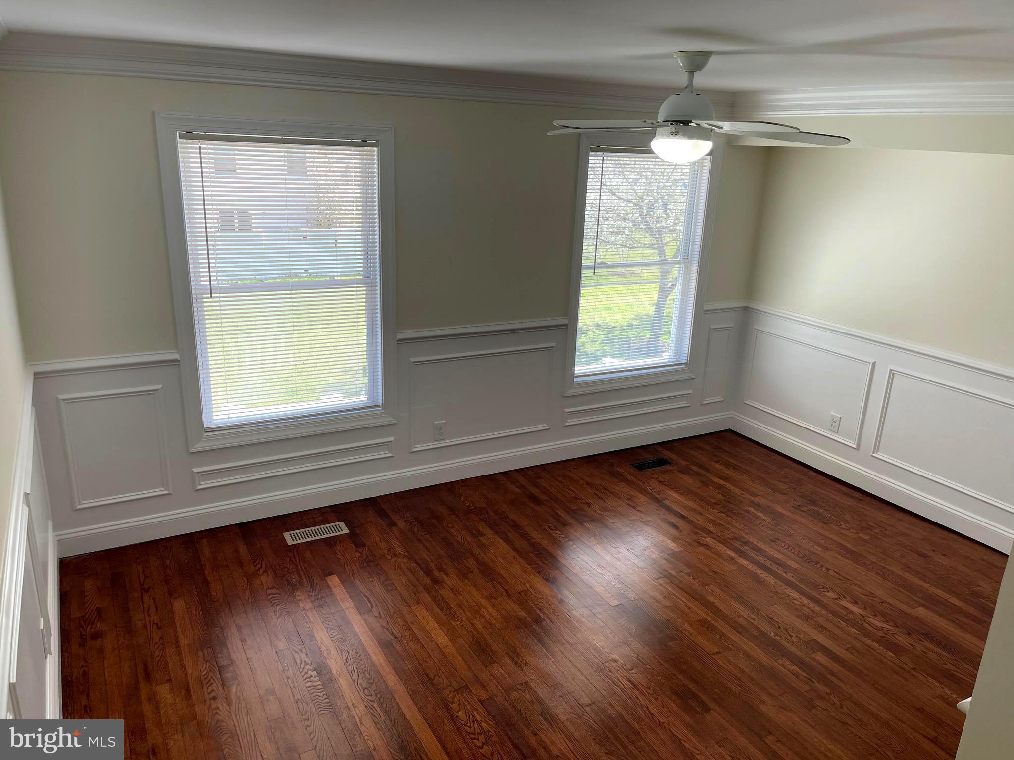 9460 Canterbury Riding, Unit 252 Laurel, MD 20723 - Photo 20 of 61 Living Room