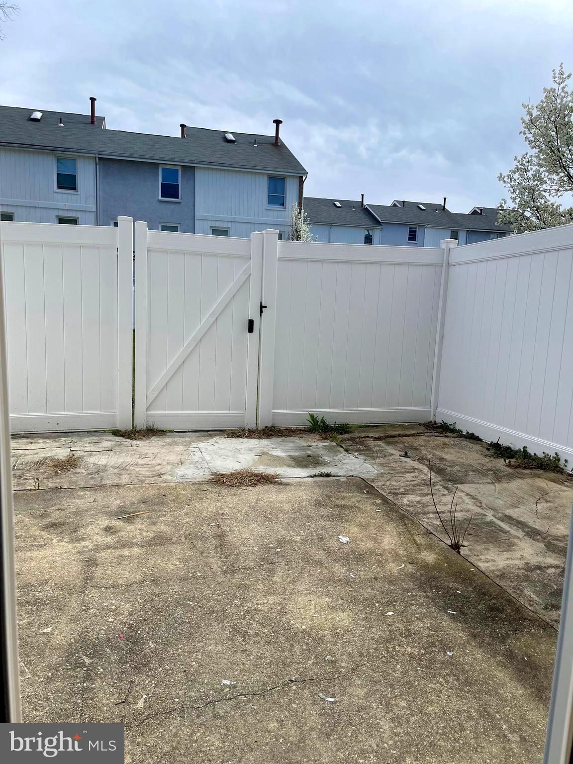 9460 Canterbury Riding, Unit 252 Laurel, MD 20723 - Photo 54 of 61 Fenced Patio