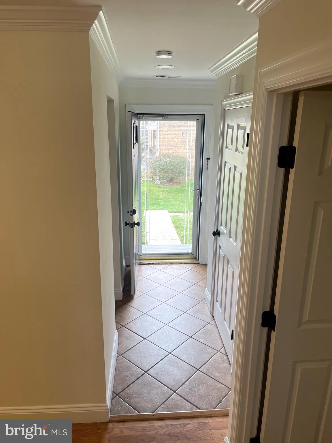 9460 Canterbury Riding, Unit 252 Laurel, MD 20723 - Photo 8 of 61 Entrance Hall, Exit view