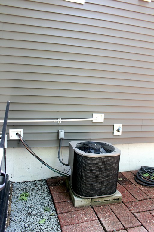 9 Colonial Road Milford, MA 01757 - Photo 13 of 16