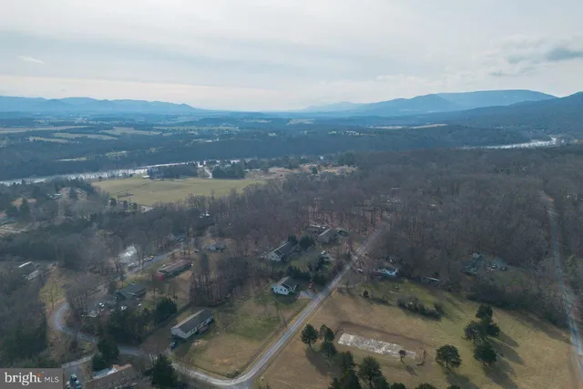 $320,000 | 145 Hickory Drive, Luray, VA 22835