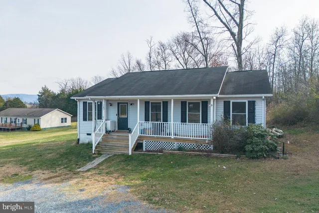 $320,000 | 145 Hickory Drive, Luray, VA 22835