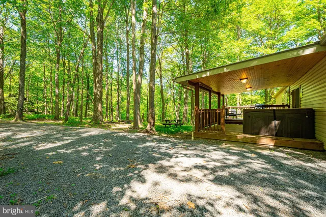 a view of a outdoor space