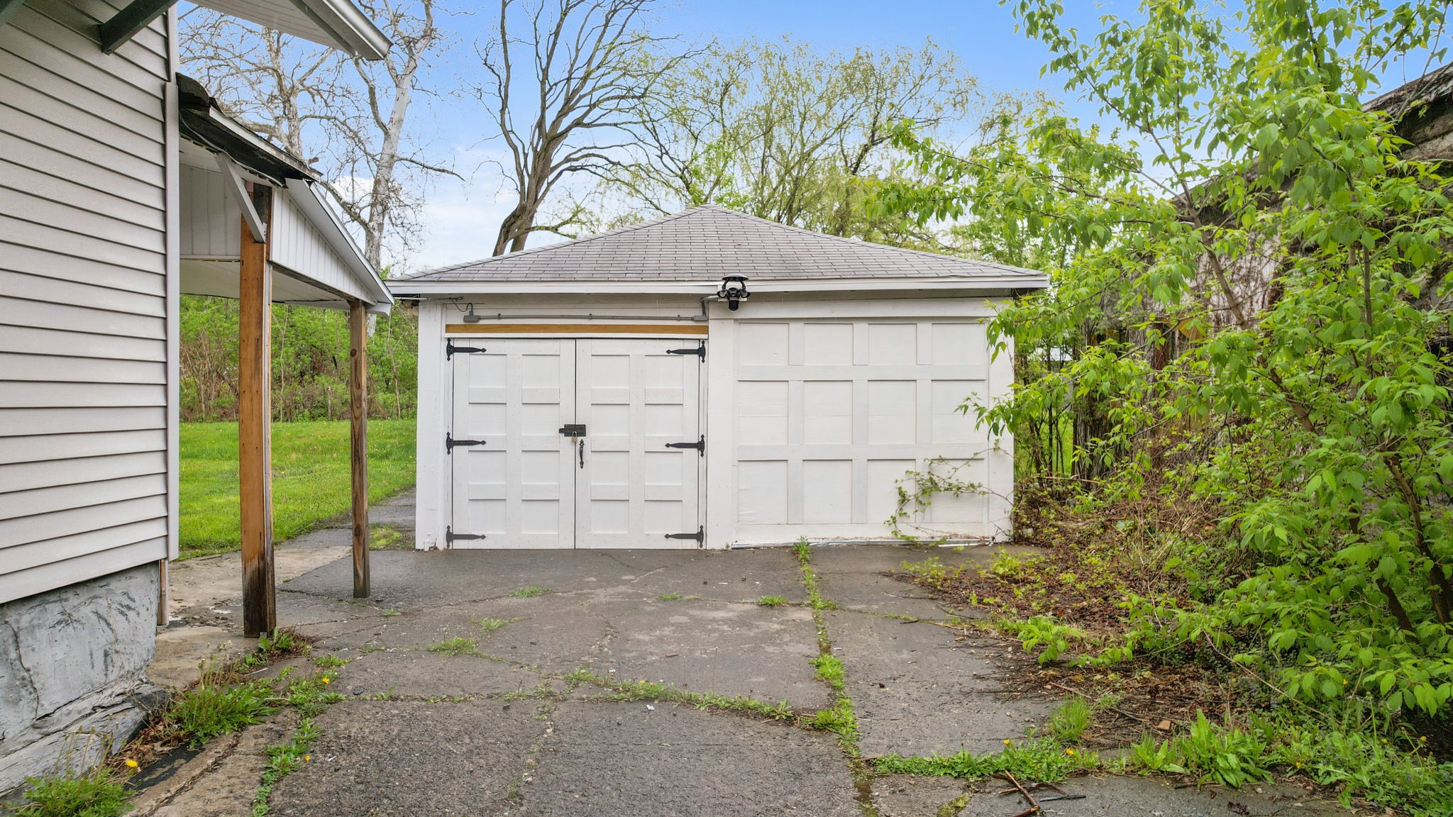 4 Riverside Street Binghamton, NY 13904 - Photo 31 of 34