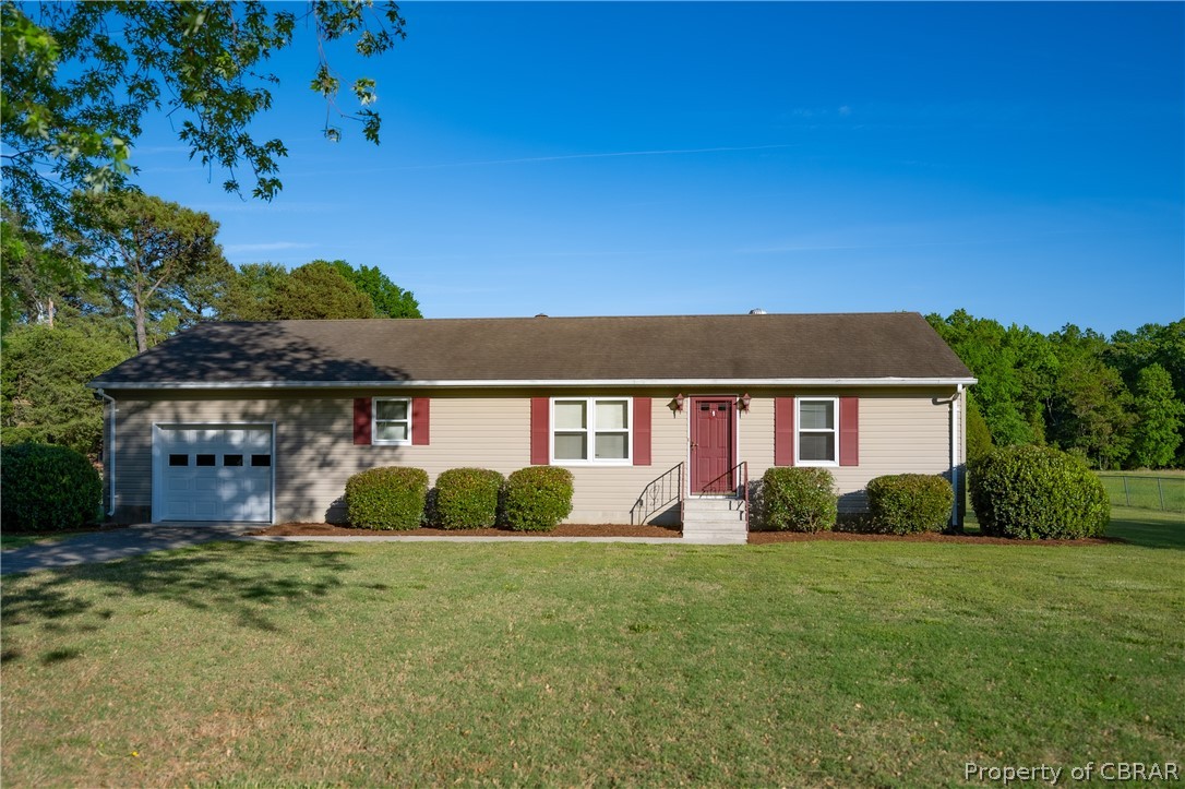 375 Beach Road White Stone, VA 22578 - Photo 2 of 19 Gallery Image 2