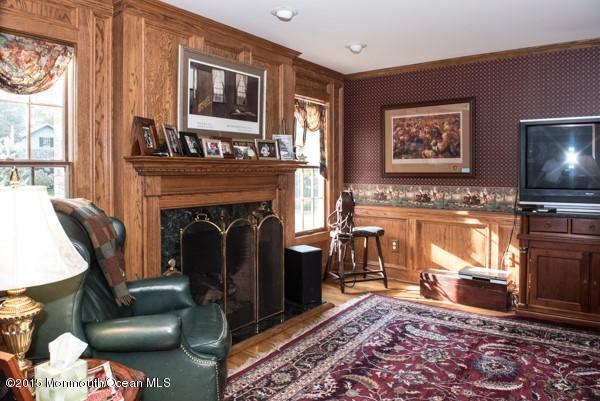 111 Millstone Road Millstone Township, NJ 08535 - Photo 28 of 47 FAMILY ROOM