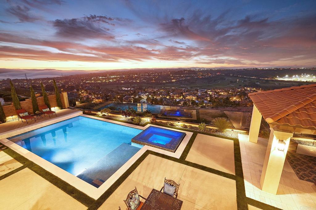 6895 Amber Lane Carlsbad, CA 92009 - Photo 5 of 45 a view of a city