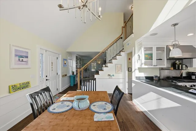 $849,000 | 128 Maple Avenue, Little Compton, RI 02837