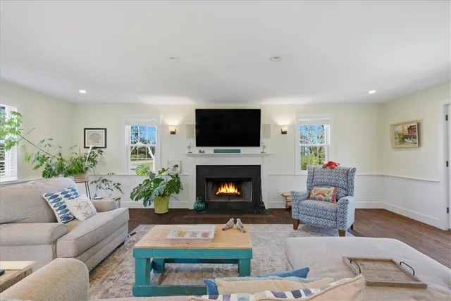 $849,000 | 128 Maple Avenue, Little Compton, RI 02837