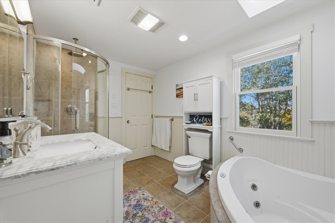 128 Maple Avenue Little Compton, RI 02837 - Photo 32 of 40