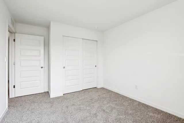 $449,990 | 13704 Palmetto Drive, Plainfield, IL 60544