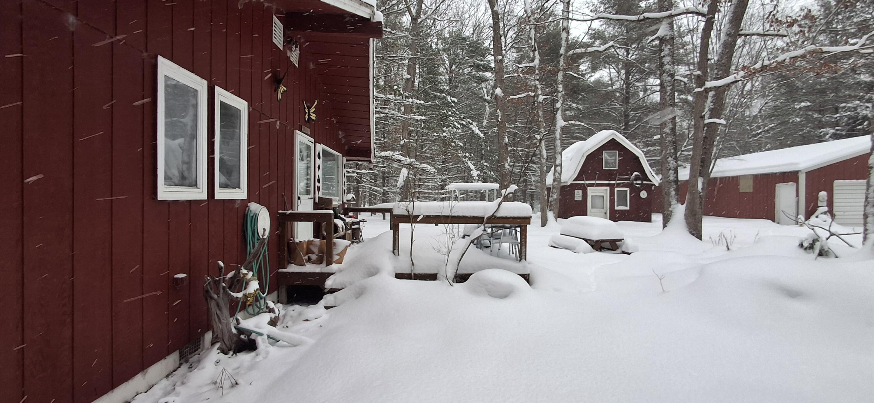 151 Skocelas Road North Manistee, MI 49660 - Photo 19 of 21 20260101_162246