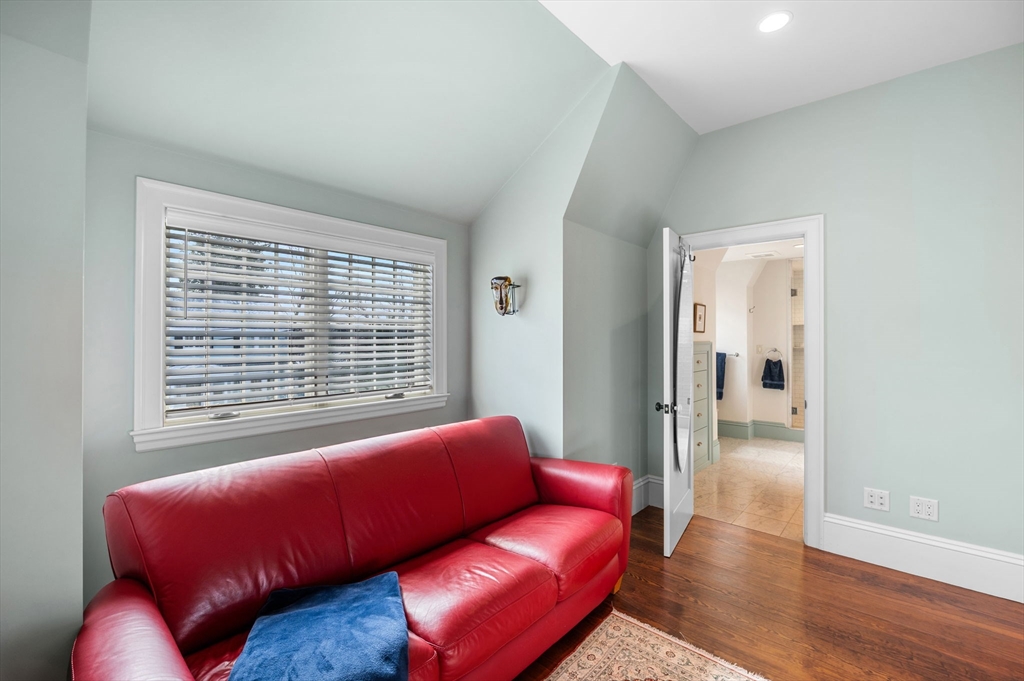 4 Gallison Avenue Marblehead, MA 01945 - Photo 26 of 41