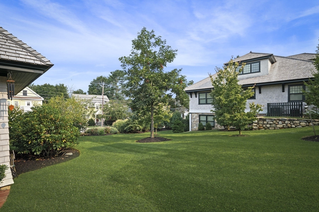 4 Gallison Avenue Marblehead, MA 01945 - Photo 38 of 41