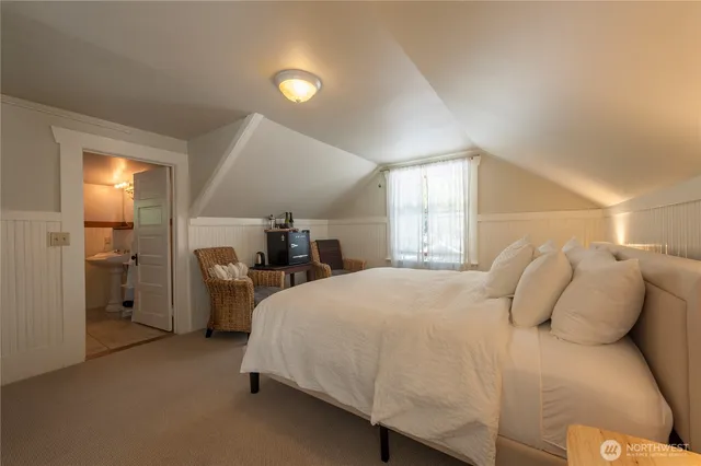 $1,790,000 | 2579 West Shore Drive, Lummi Island, WA 98262