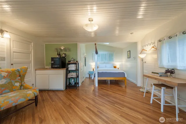 $1,790,000 | 2579 West Shore Drive, Lummi Island, WA 98262