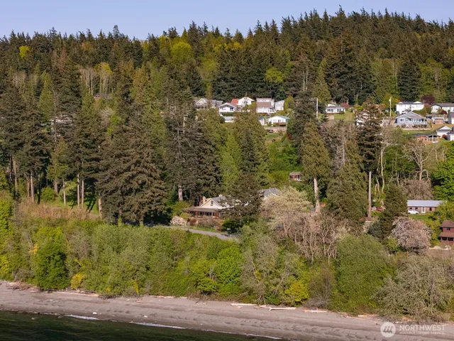 $1,790,000 | 2579 West Shore Drive, Lummi Island, WA 98262