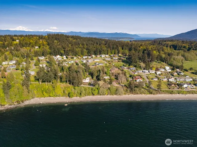 $1,790,000 | 2579 West Shore Drive, Lummi Island, WA 98262
