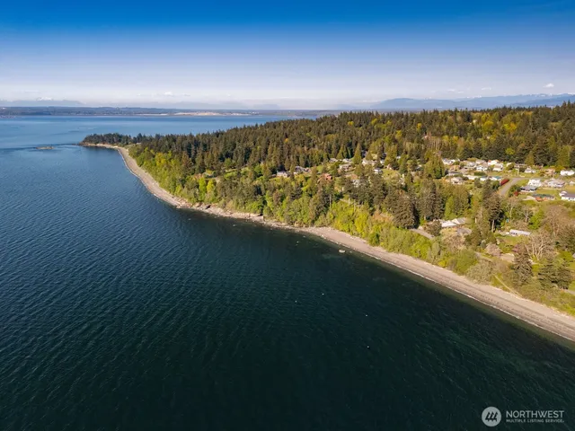 $1,790,000 | 2579 West Shore Drive, Lummi Island, WA 98262