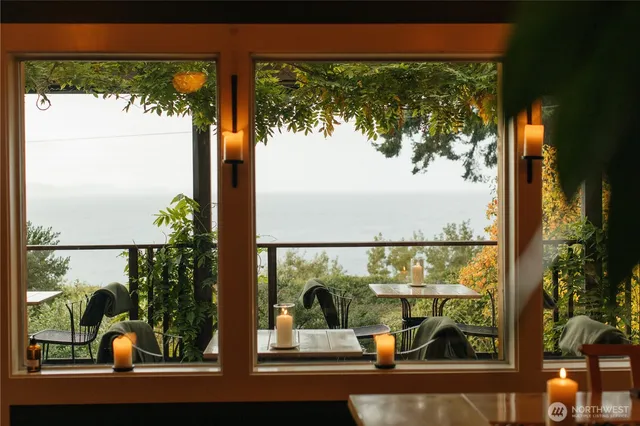 $1,790,000 | 2579 West Shore Drive, Lummi Island, WA 98262