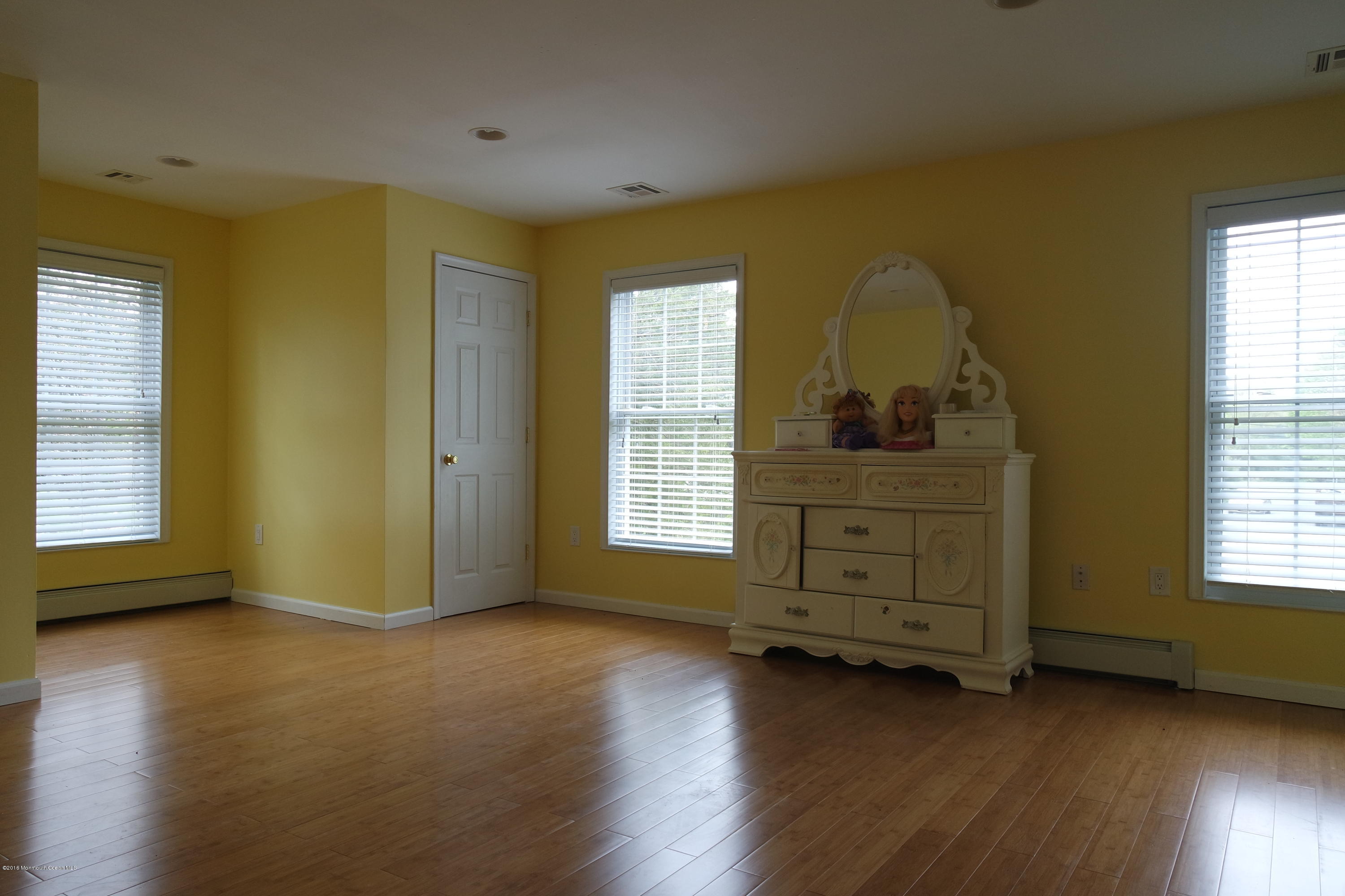 188 Toms River Road Jackson, NJ 08527 - Photo 7 of 17 SAM_3172