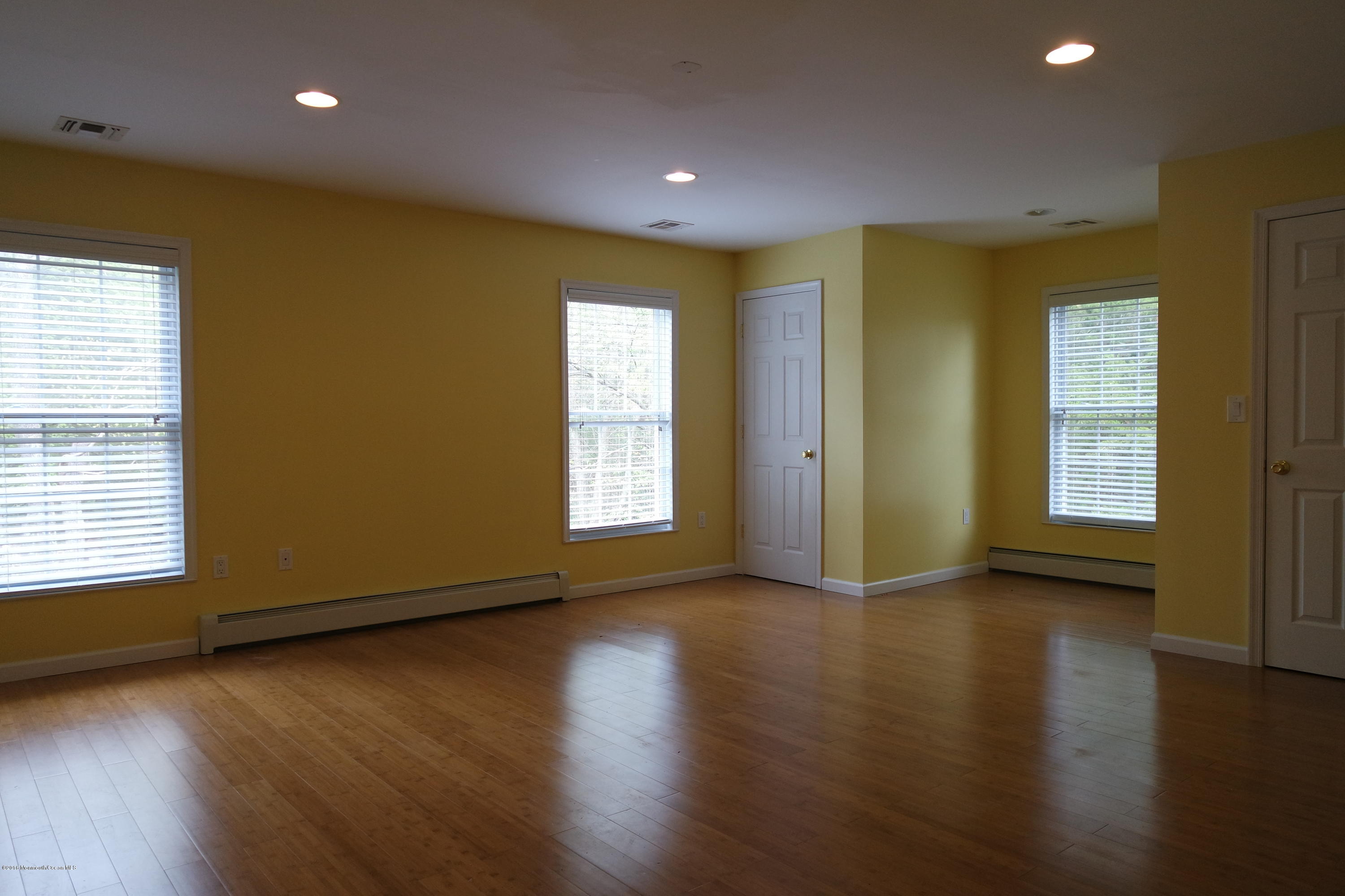 188 Toms River Road Jackson, NJ 08527 - Photo 8 of 17 SAM_3192