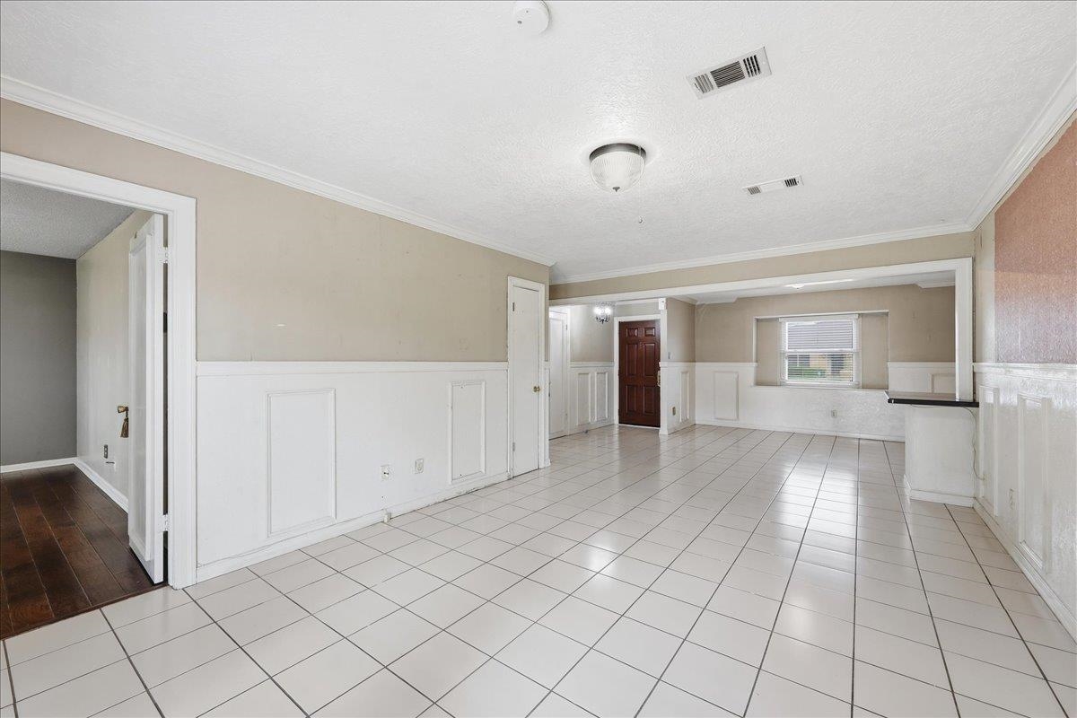 4460 Beale Street Beaumont, TX 77705 - Photo 10 of 30