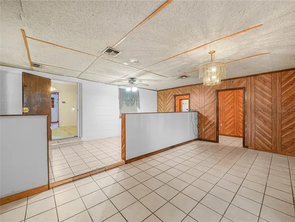 $245,000 | 715 South Seminole Avenue, Fort Meade, FL 33841