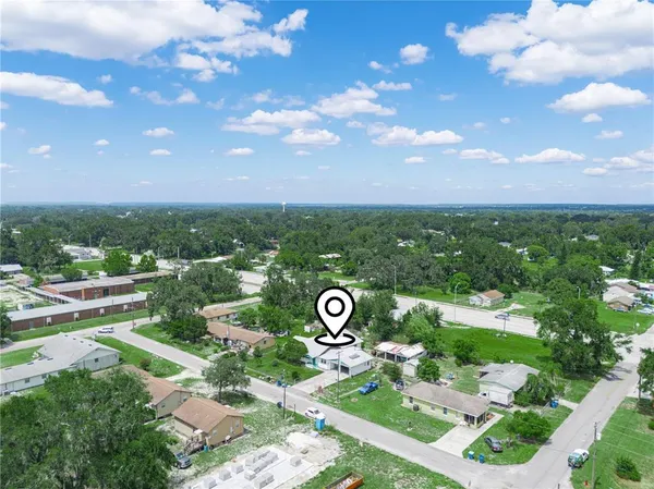 $245,000 | 715 South Seminole Avenue, Fort Meade, FL 33841