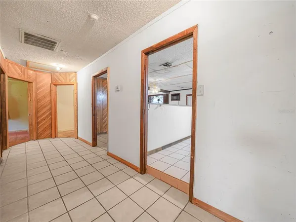 $245,000 | 715 South Seminole Avenue, Fort Meade, FL 33841