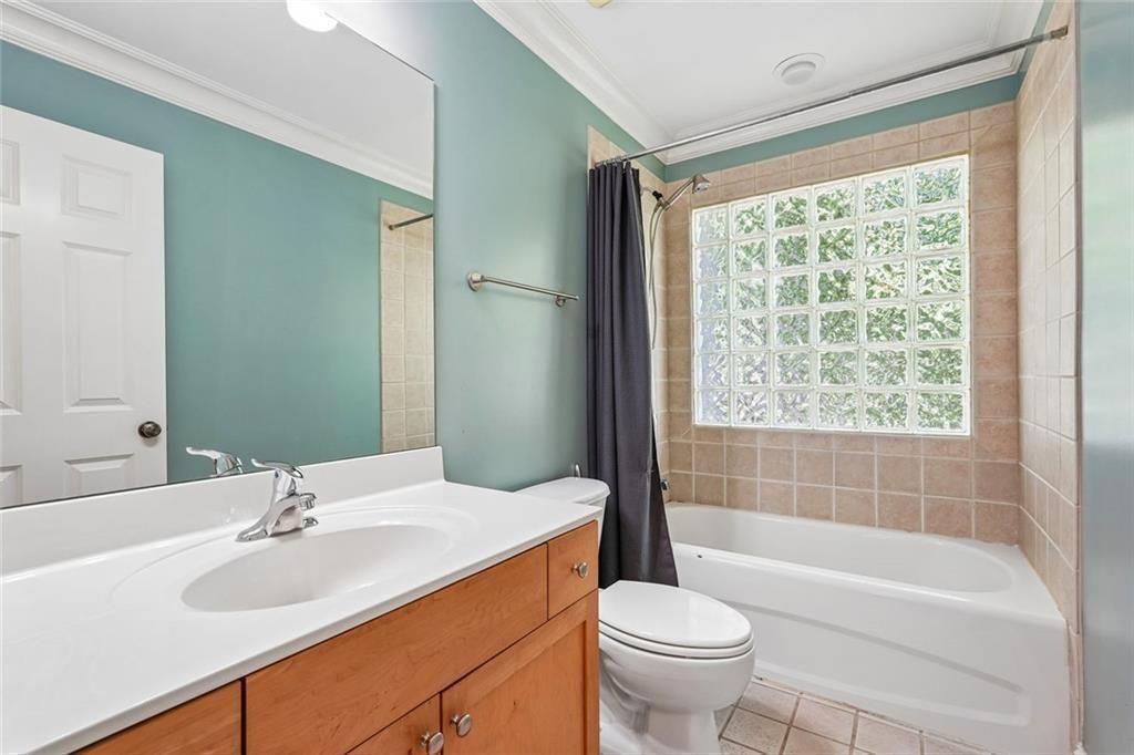 1544 Thomas Road Decatur, GA 30032 - Photo 11 of 21 Gallery Image 11