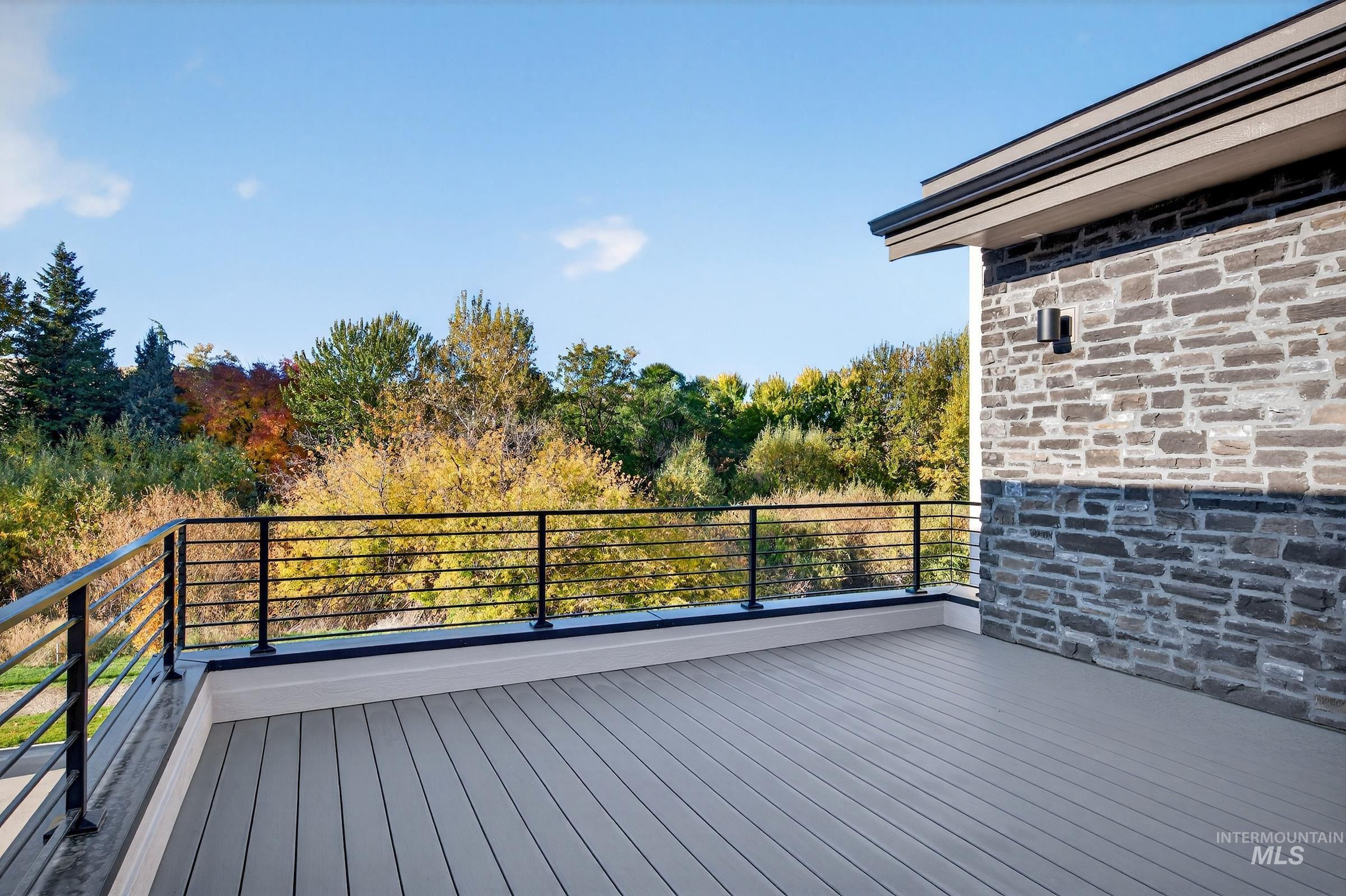 3374 West Neville Rnch Drive Boise, ID 83714 - Photo 28 of 37 View of wooden deck