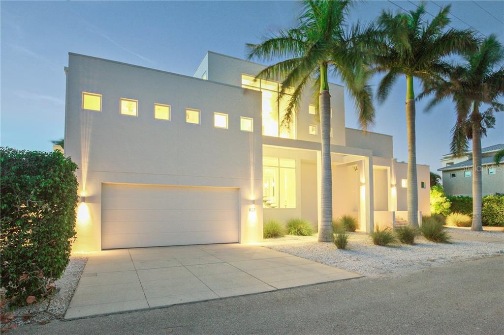 687 Jungle Queen Way Longboat Key, FL 34228 - Photo 1 of 1