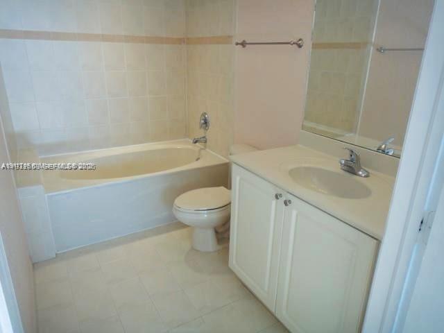 20950 Southwest 87th Avenue, Unit 203 Cutler Bay, FL 33189 - Photo 24 of 32