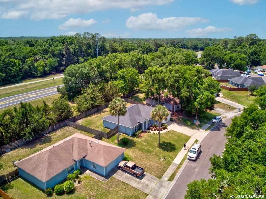8303 Southwest 64th Place Gainesville, FL 32608 - Photo 3 of 28