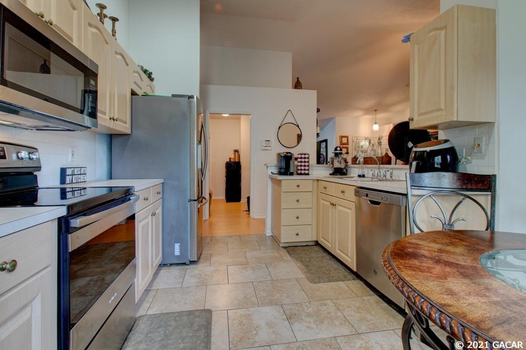 8303 Southwest 64th Place Gainesville, FL 32608 - Photo 8 of 28