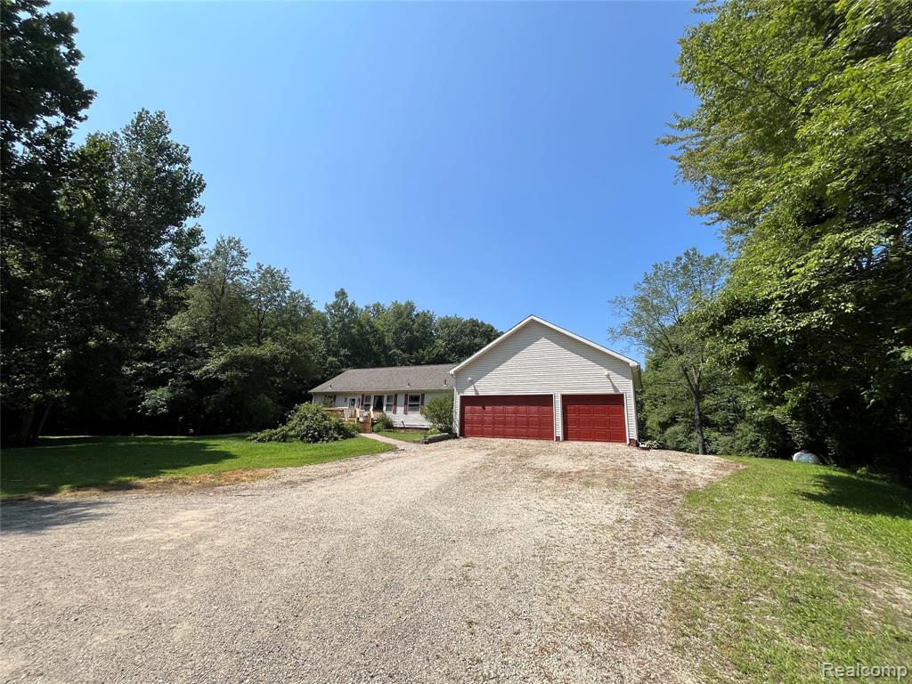 28524 Elwell Road Belleville, MI 48111 - Photo 1 of 84