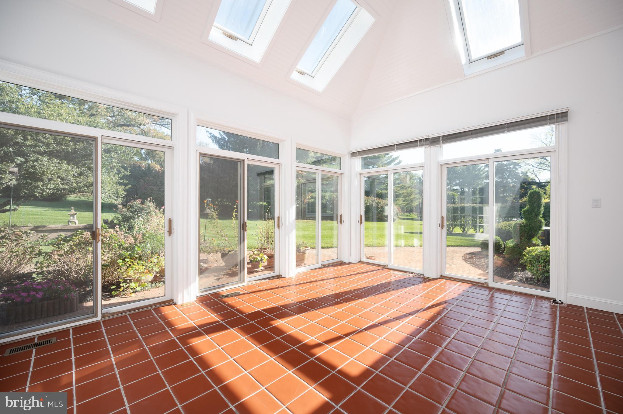 301 Centennial Circle Wilmington, DE 19807 - Photo 14 of 55