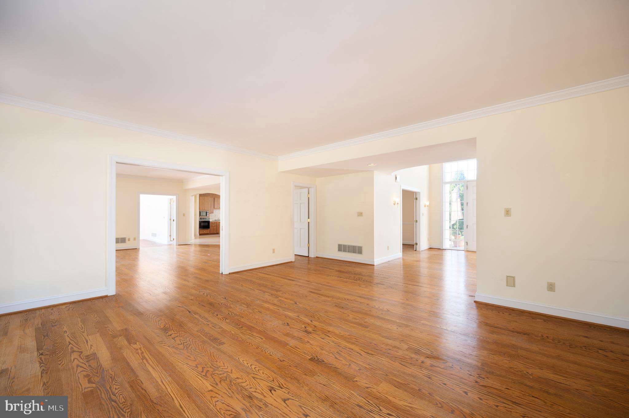 301 Centennial Circle Wilmington, DE 19807 - Photo 6 of 55