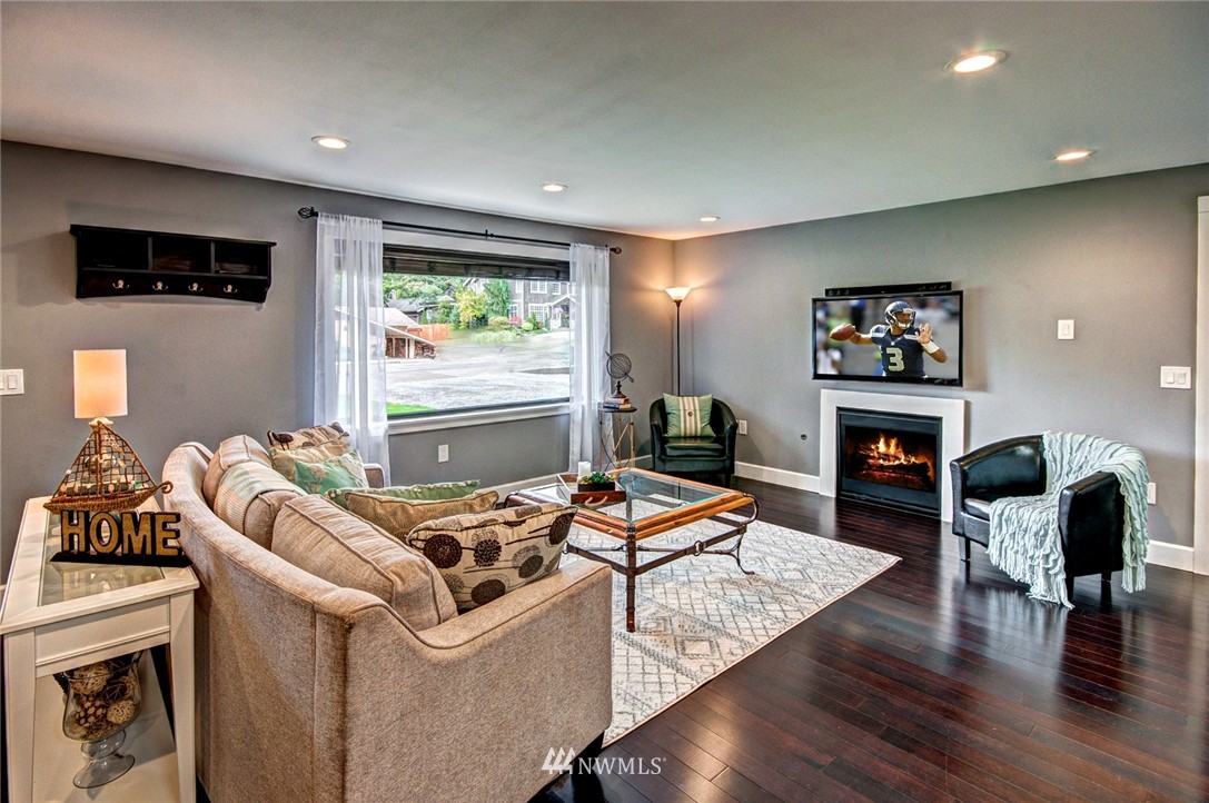 20312 96th Avenue Northeast Bothell, WA 98011 - Photo 8 of 20